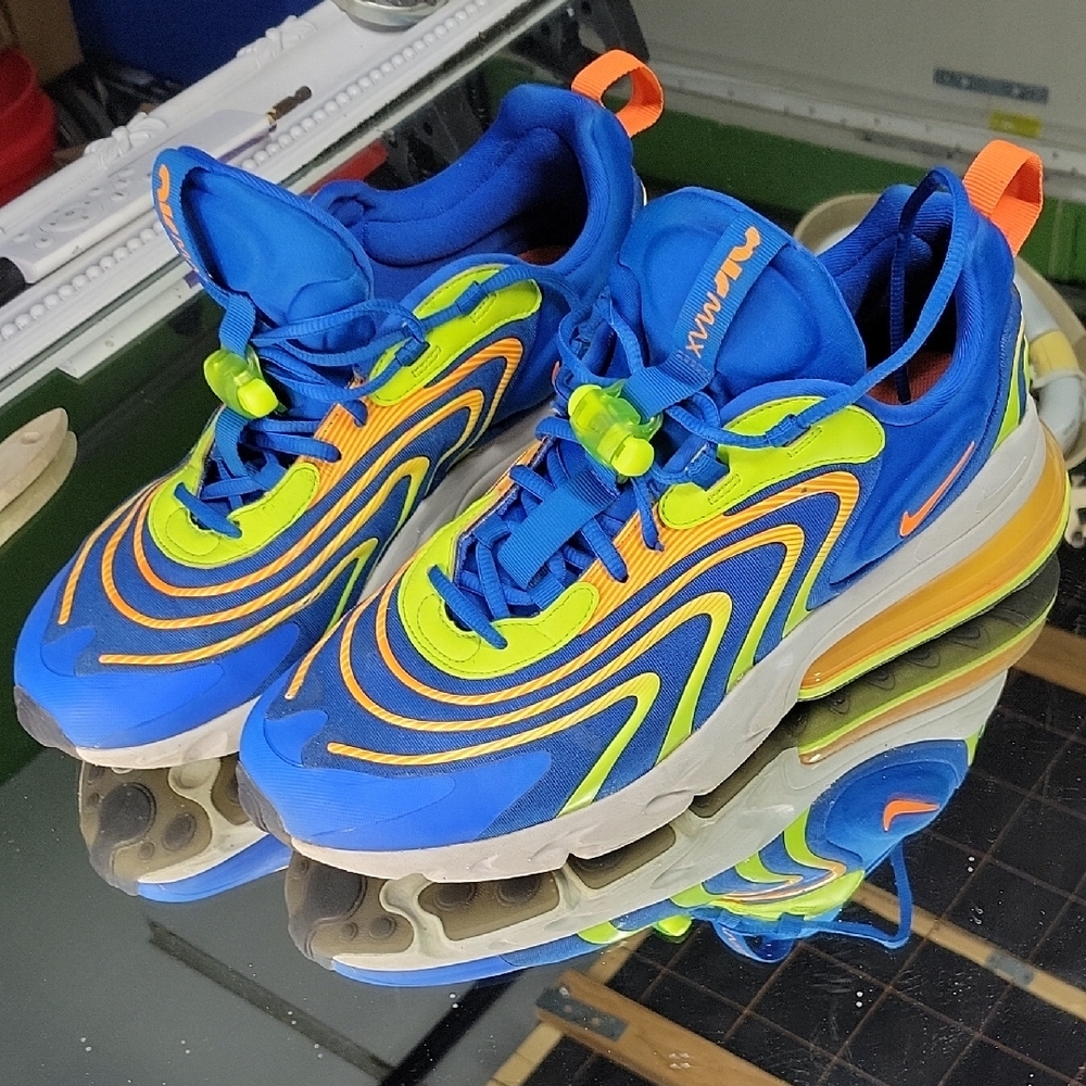 Mens 11.5 Nike Air Max 270 React ENG sneakers "Soar Volt Orange"   Awesome.